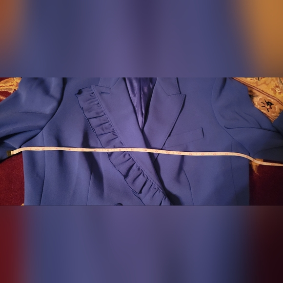 Max Mara Ruffle Blue Blazer - Picture 7 of 9